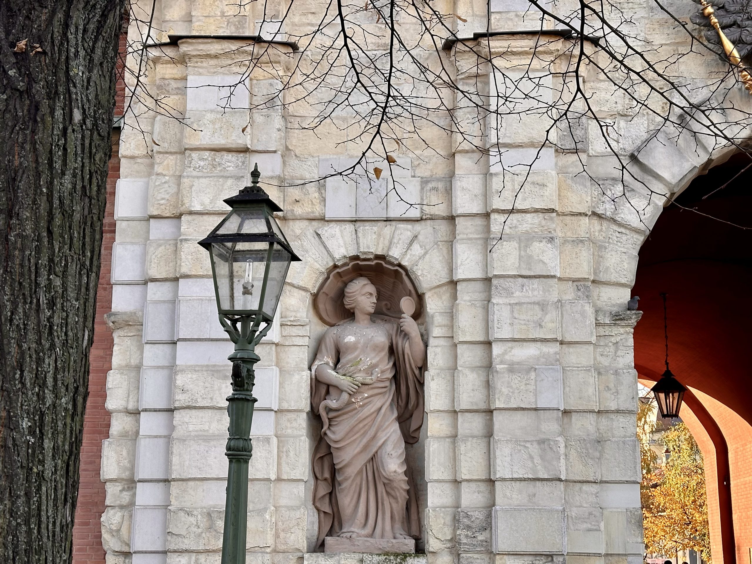 Обзорная с посещением Петропавловской крепости