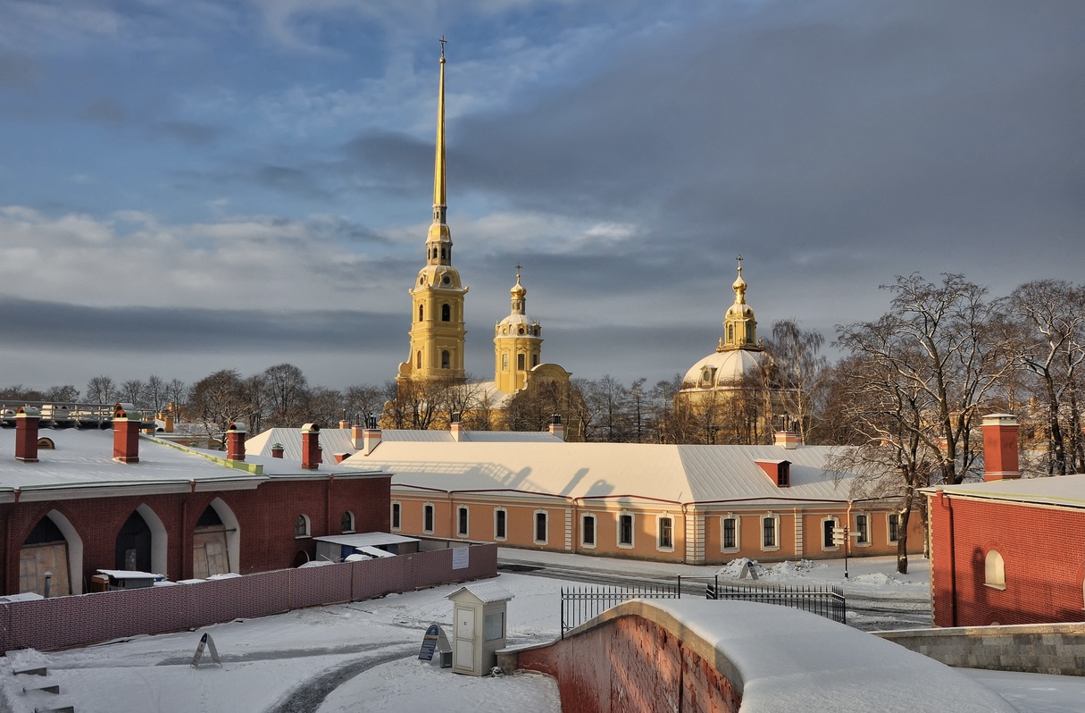 Обзорная с посещением Петропавловской крепости