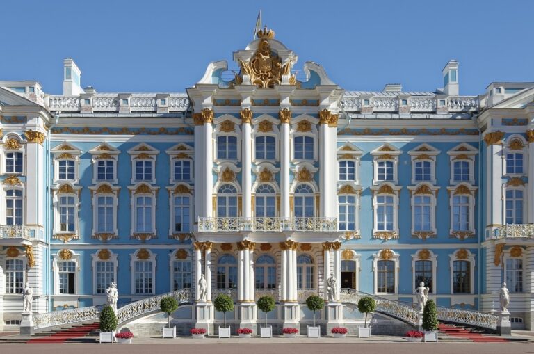 bolshoj-dvorecz-peterburg.jpg