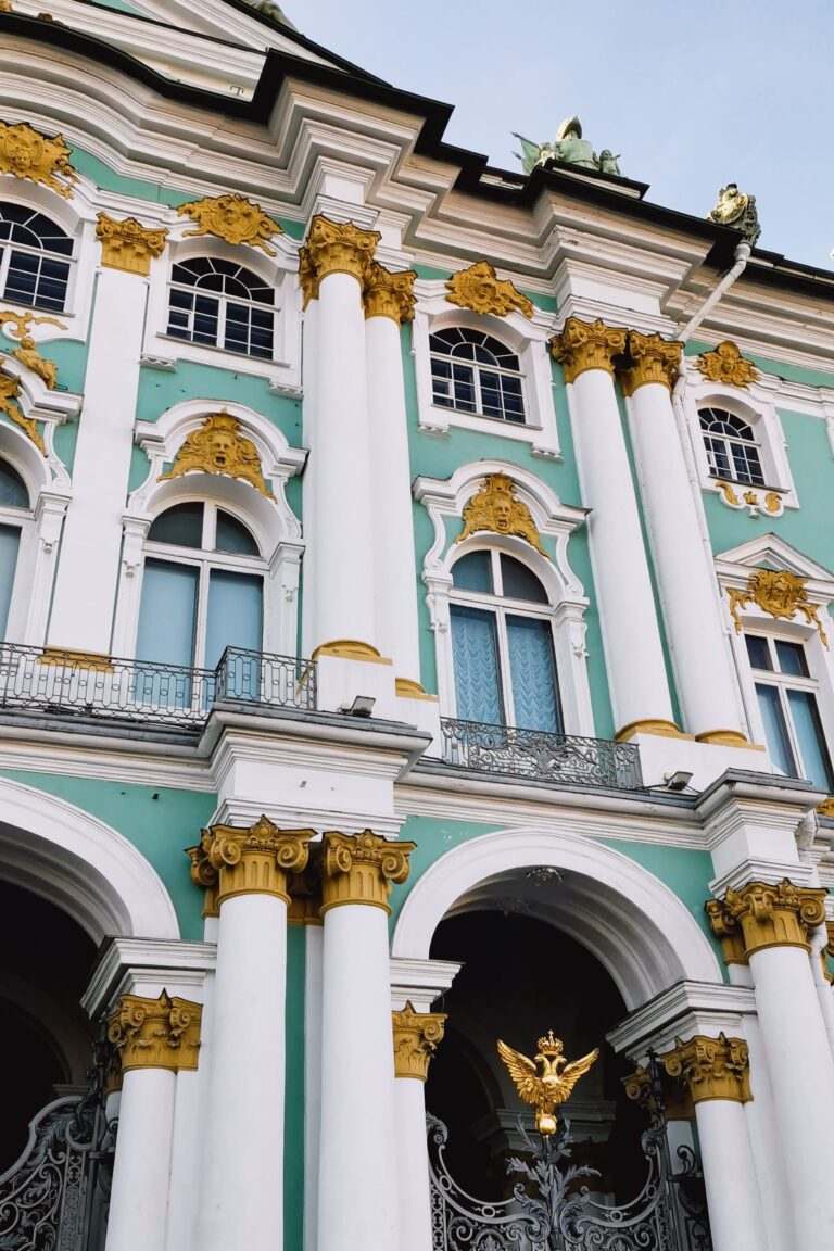 Обзорная экскурсия с посещением Эрмитажа