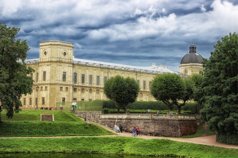gatchina-palace-170455_1280.jpg