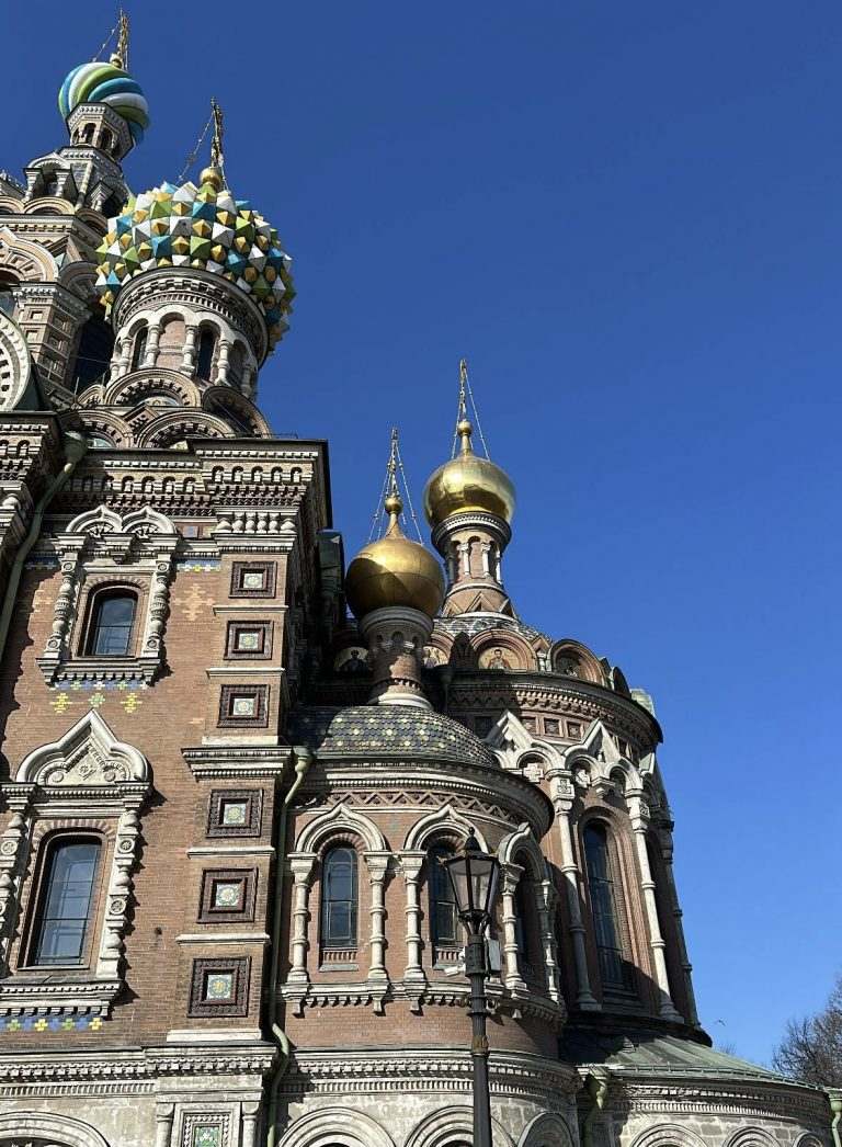Обзорная экскурсия с посещением собора Спас на Крови