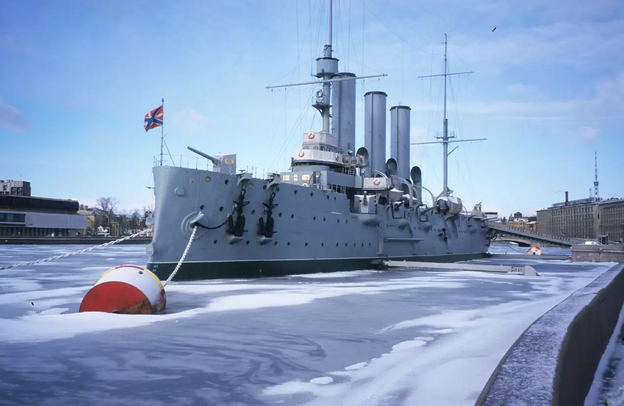 Обзорная экскурсия с посещением Крейсера «Аврора»